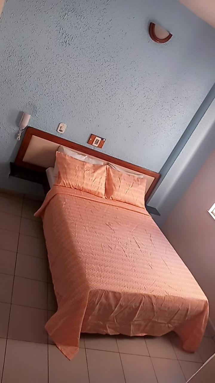 Hotel Fenix Salvador Buitenkant foto