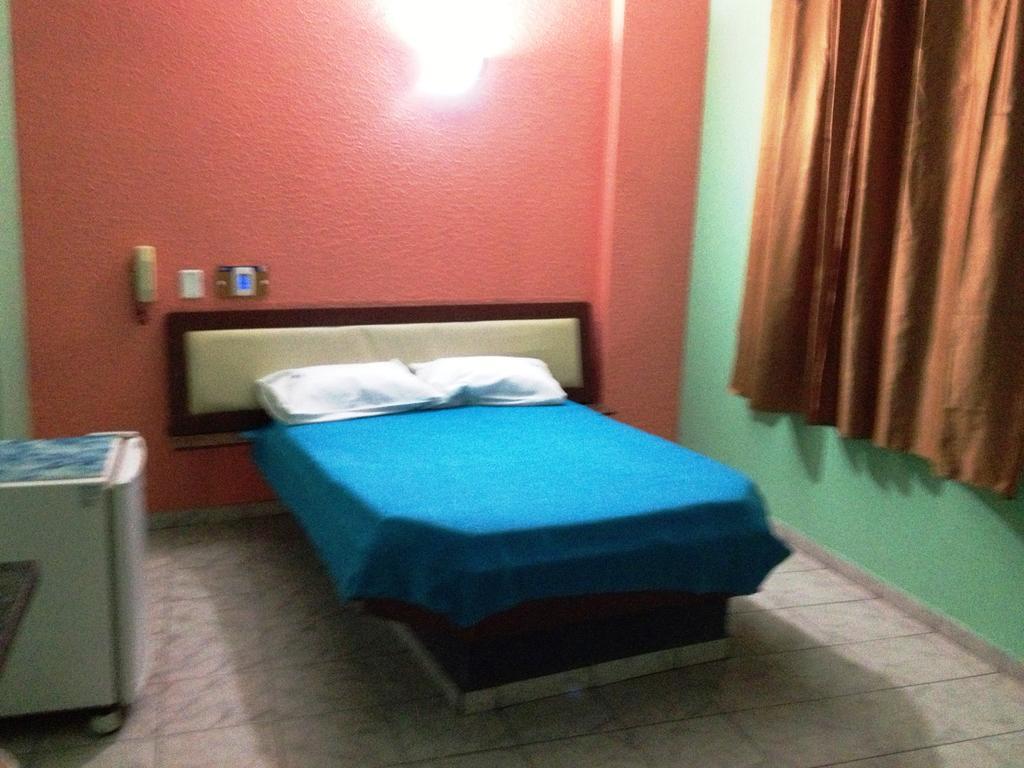 Hotel Fenix Salvador Buitenkant foto
