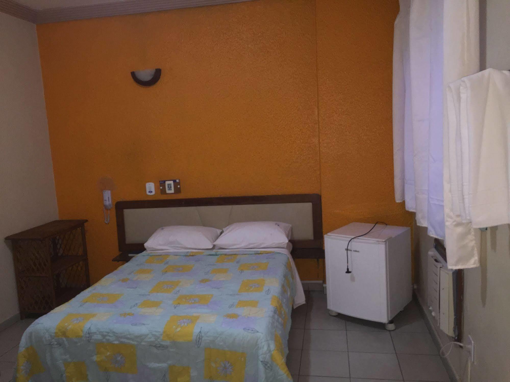 Hotel Fenix Salvador Buitenkant foto