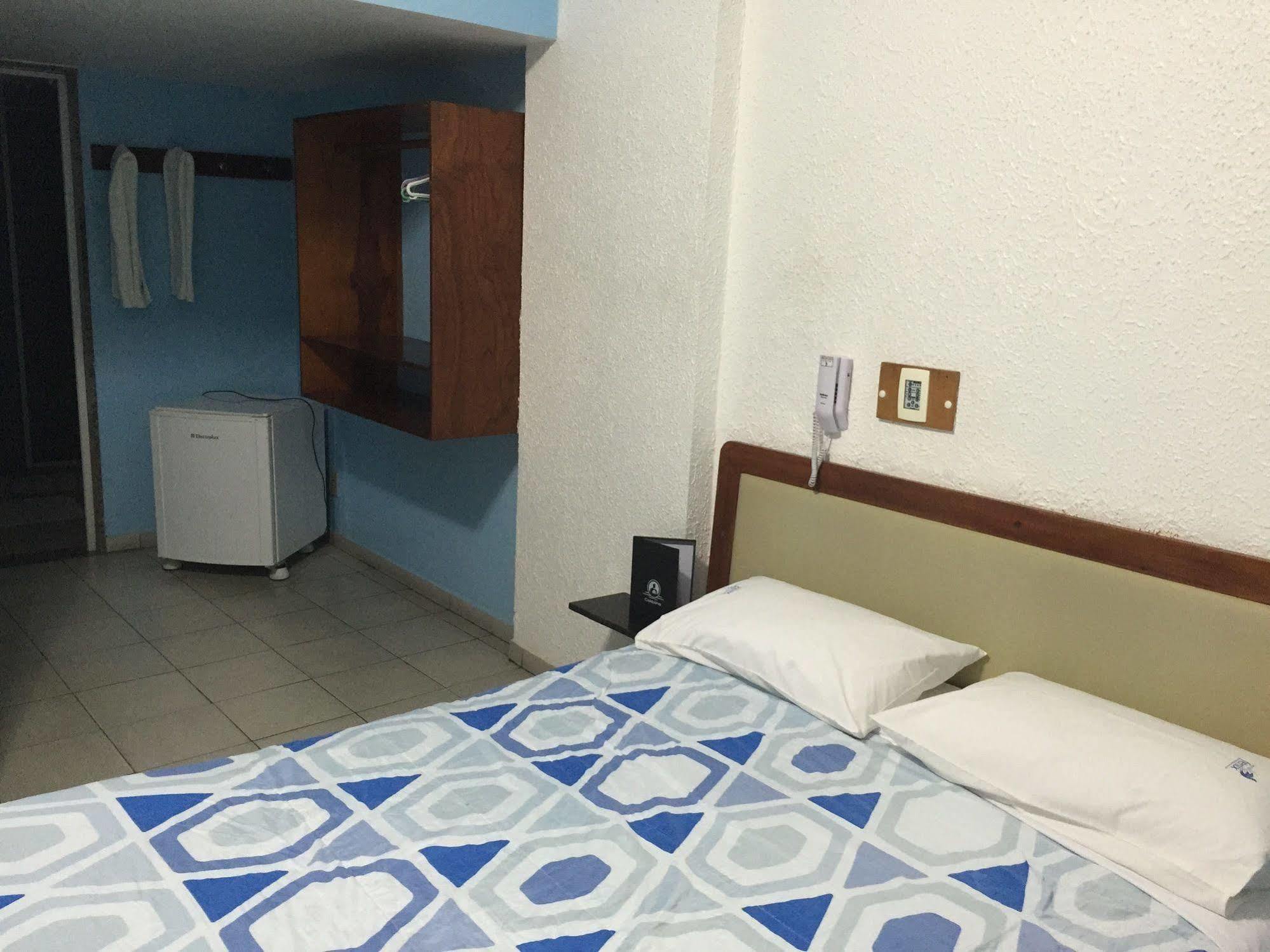 Hotel Fenix Salvador Buitenkant foto